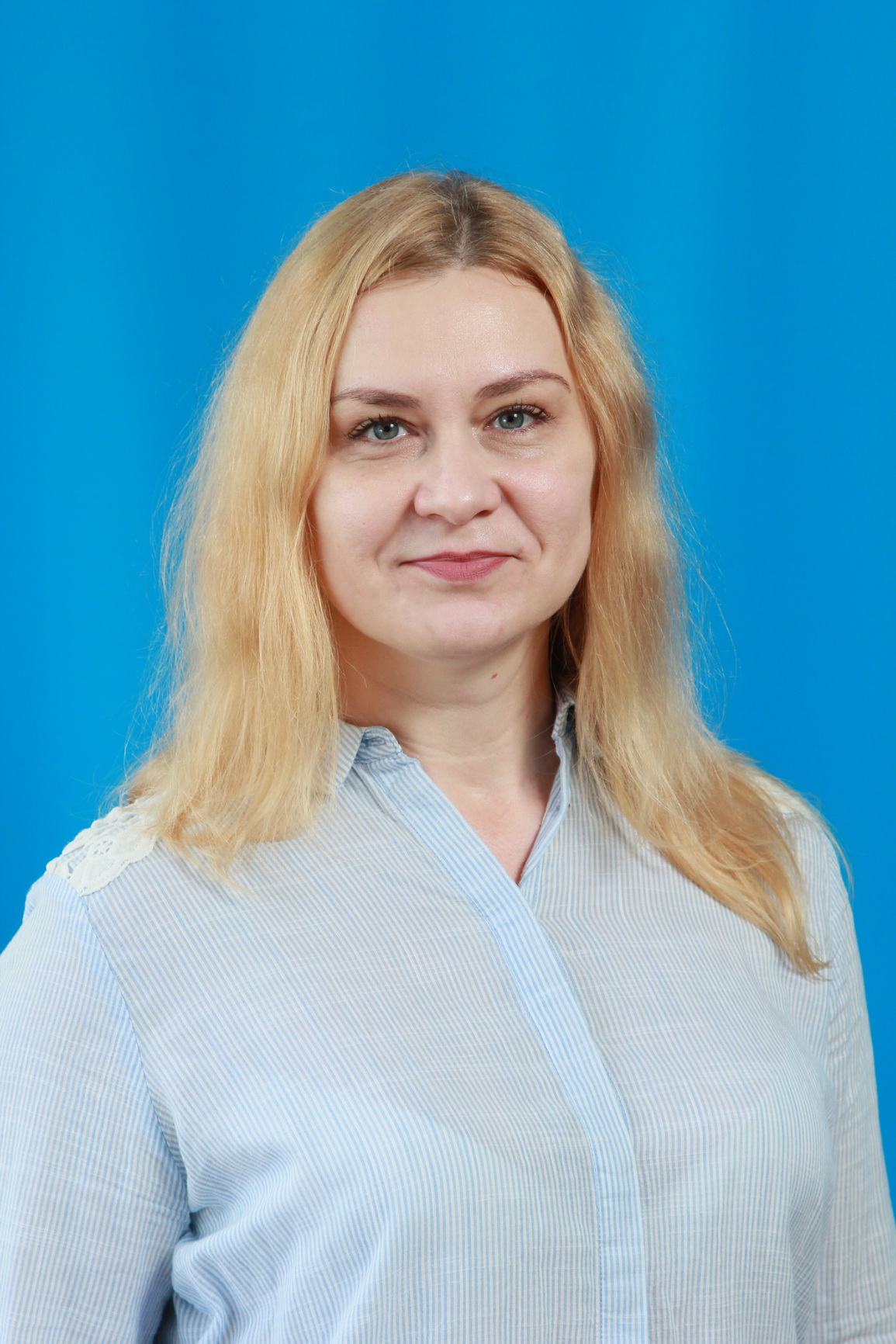 Манжула Марина Анатольевна.